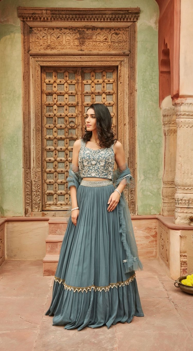 5 Best Indian Wedding Bridesmaid Clothing On a Budget - Fashion Radical News