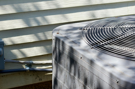 Read more about the article The Top 10 Mistakes to Avoid When Getting an AC Tune-Up