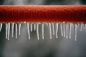 Read more about the article Thawing Out the Winter Woes: Navigating Frozen Pipes with Acosta Plumbing Solutions